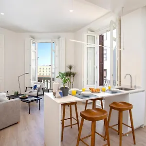  Appartamento Thyssen Cisneros By Rent Me Spagna