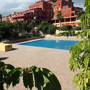  Appartamento La Perla: Sea View And Pool Spagna